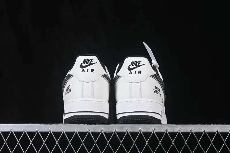 All categories Nk Air Force 1 Air Force series Nk Air Force 1 Low Air Force low-top Nike Air Force 1'07 Low joint model Air Force 1 low-top casual sneakers WY0655-117